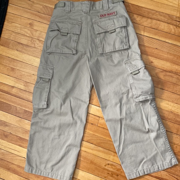 Old Navy boys cargo pants - Picture 2 of 7
